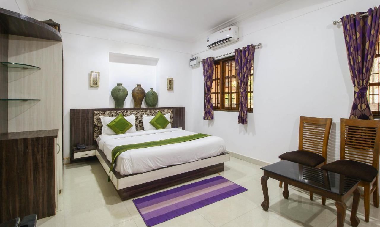 Treebo Trend Skylight Royal Stay Guest house