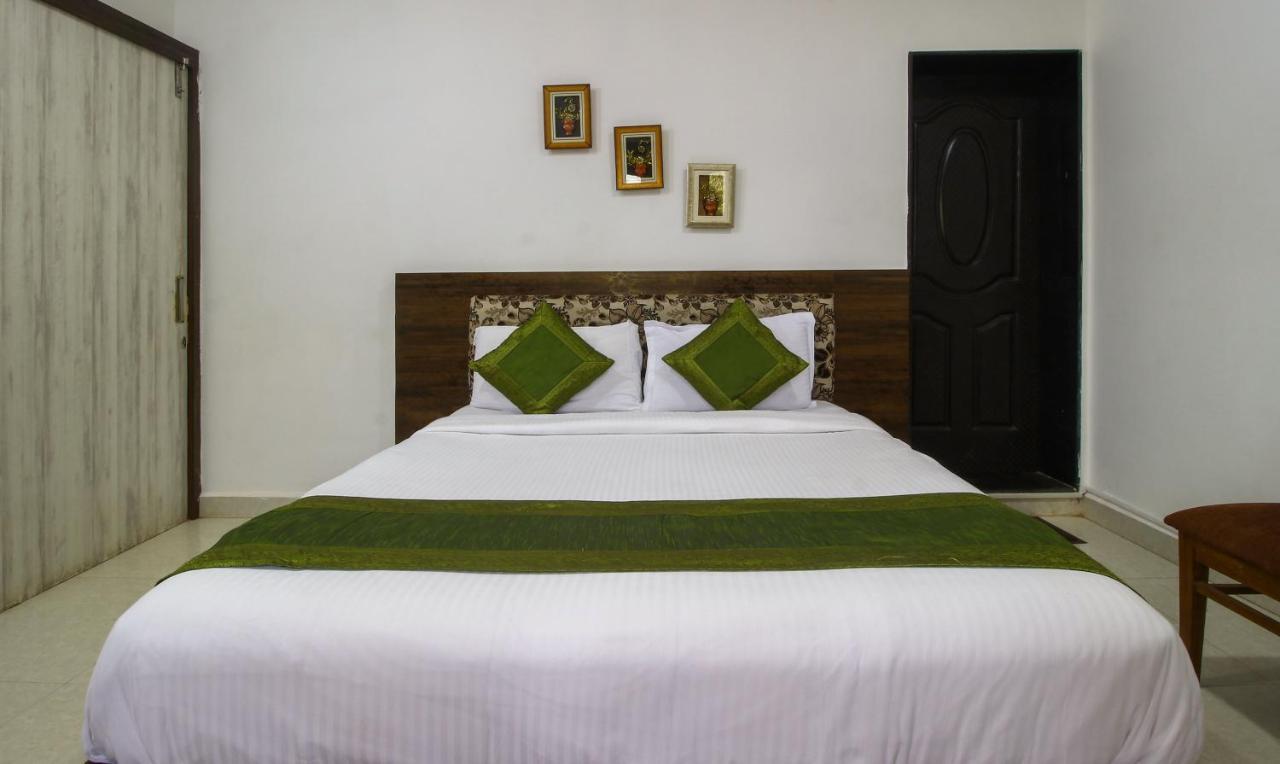 Treebo Trend Skylight Royal Stay 3* Candolim